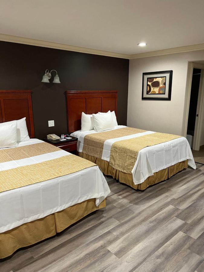 Hotel Travelodge By Wyndham 2*