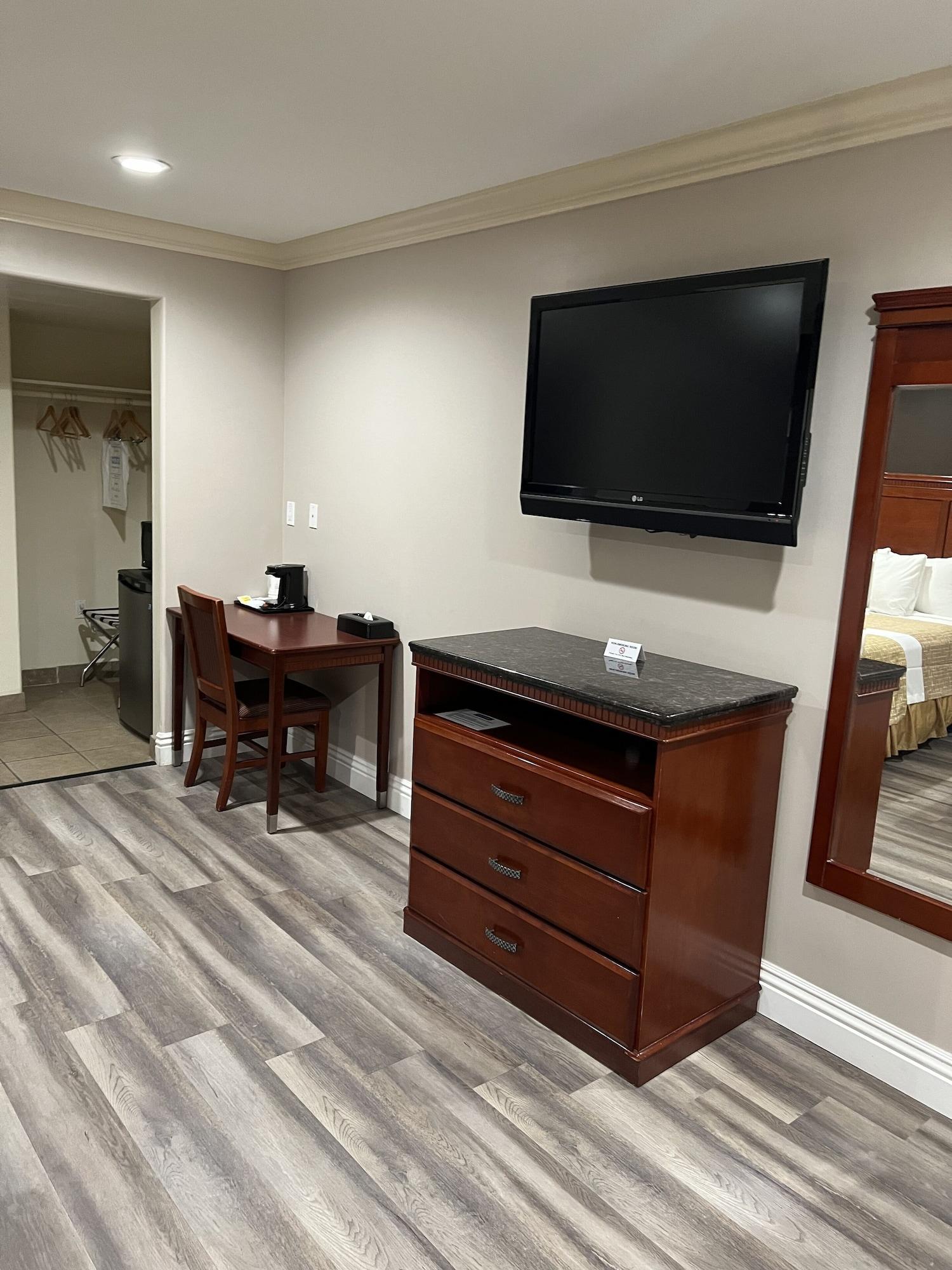 Travelodge By Wyndham Hotel