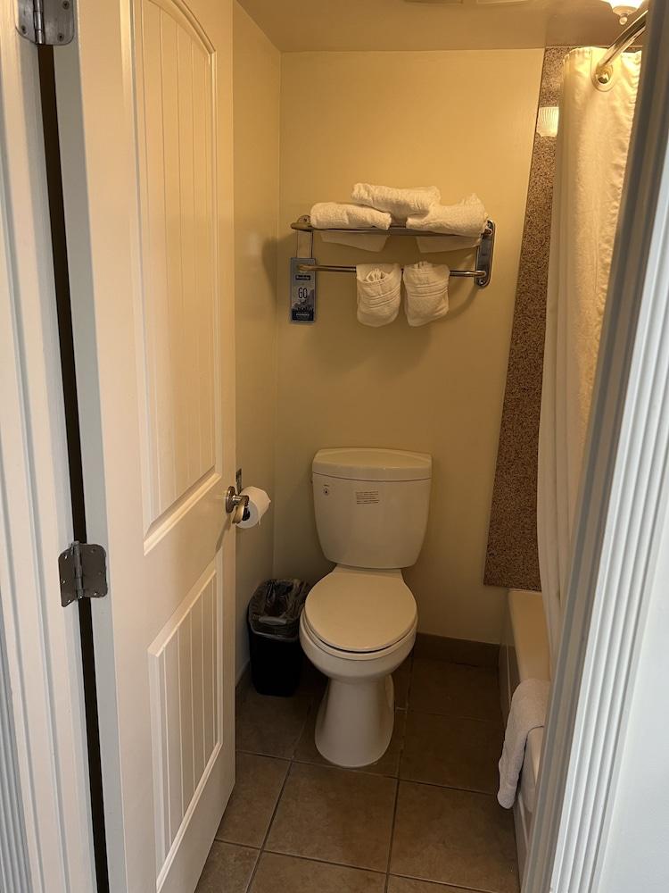 Hotel Travelodge By Wyndham Brea